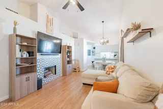 Photo #3: 6669593 Listing 