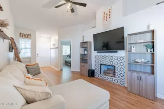 Photo #4: 6669593 Listing 