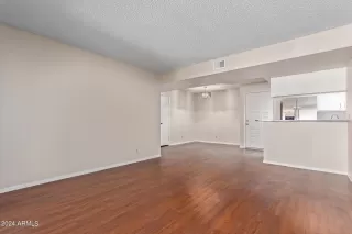 Photo #1: 6669599 Listing 