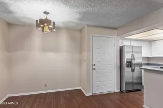 Photo #6: 6669599 Listing 