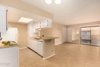 Photo #2: 6669604 Listing 