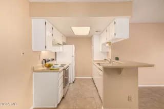 Photo #6: 6669604 Listing 