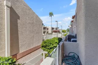 Photo #3: 6669606 Listing