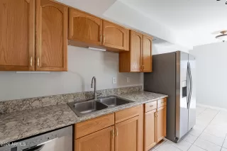 Photo #3: 6670286 Listing