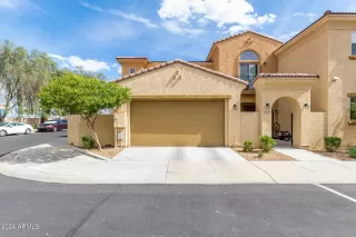 Photo #1: 6670328 Listing