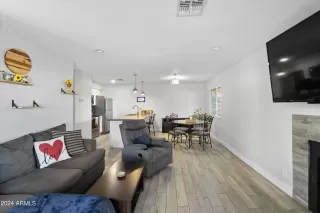 Photo #2: 6670379 Listing 