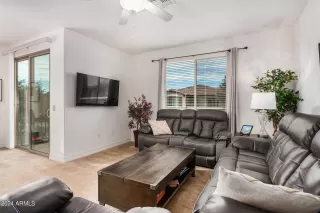 Photo #2: 6670688 Listing 