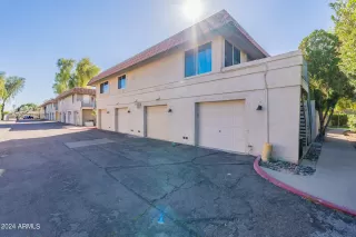 Photo #3: 6671292 Listing