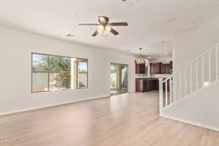 Photo #3: 6671319 Listing