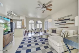 Photo #3: 6671591 Listing