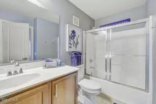 Photo #6: 6671591 Listing