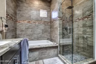 Photo #5: 6671619 Listing 