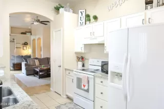 Photo #5: 6671961 Listing 