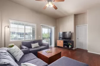 Photo #3: 6672069 Listing