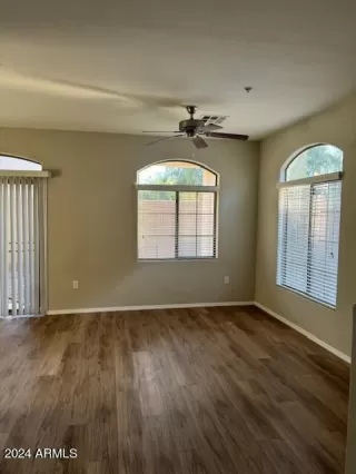 Photo #2: 6672552 Listing 