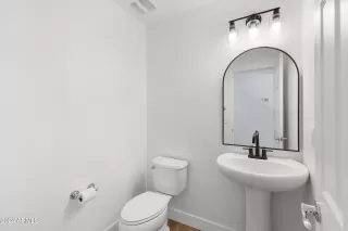 Photo #4: 6672644 Listing