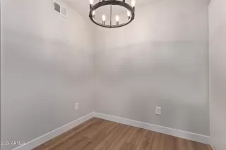 Photo #5: 6672677 Listing 