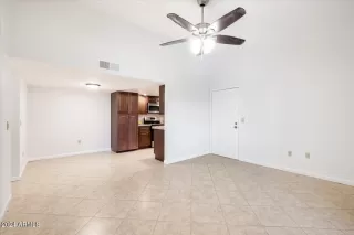 Photo #3: 6672874 Listing 