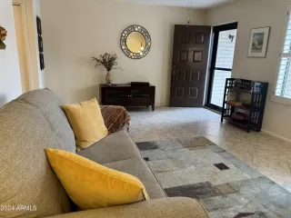 Photo #3: 6672953 Listing 