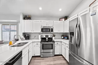 Photo #2: 6673051 Listing 