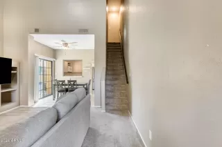 Photo #6: 6673071 Listing