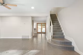 Photo #5: 6673124 Listing 