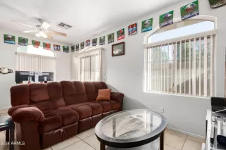 Photo #6: 6673187 Listing 