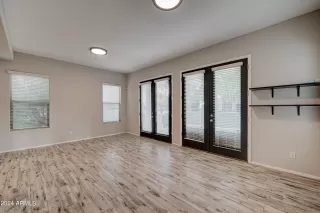 Photo #3: 6673250 Listing