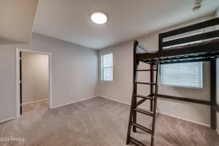 Photo #5: 6673250 Listing