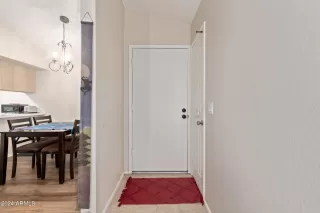 Photo #3: 6673409 Listing 