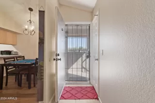 Photo #4: 6673409 Listing 