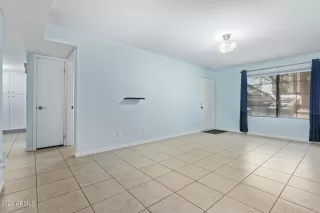 Photo #3: 6673572 Listing