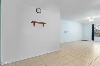 Photo #4: 6673572 Listing