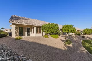 Photo #5: 6673590 Listing