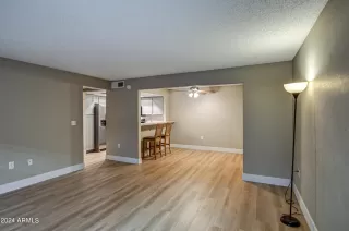 Photo #4: 6673701 Listing 