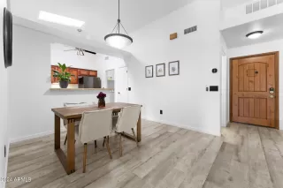 Photo #5: 6673886 Listing 