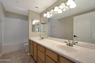 Photo #6: 6674016 Listing 