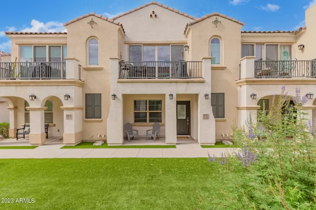 MLS: 6674189 Condo For Sale