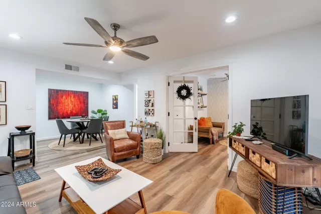 MLS: 6674323 Condo For Sale