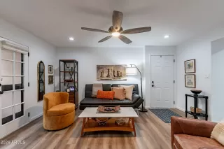 Photo #3: 6674323 Listing 