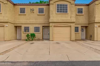 Photo #1: 6674358 Listing