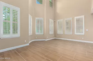 Photo #5: 6674566 Listing