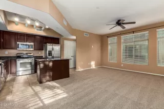 Photo #3: 6674582 Listing 