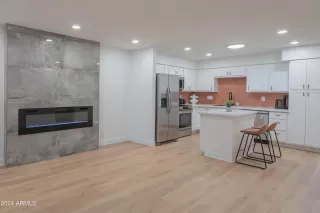 Photo #4: 6674886 Listing 