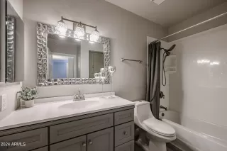 Photo #2: 6674916 Listing 