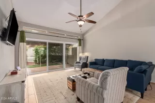 Photo #3: 6675037 Listing 