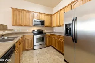 Photo #3: 6675059 Listing 