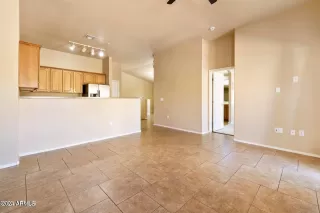 Photo #6: 6675059 Listing 