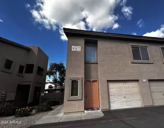 Photo #1: 6675186 Listing