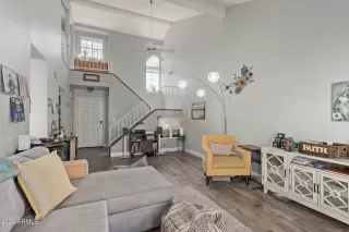 Photo #5: 6675262 Listing